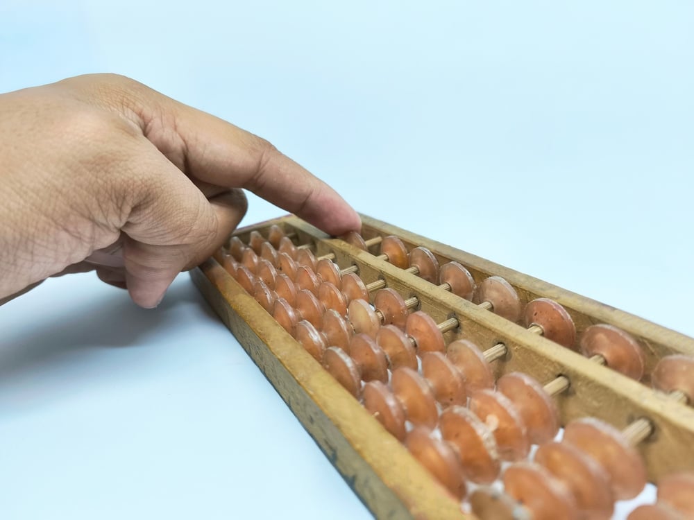 How Estimating Changes in an AI World